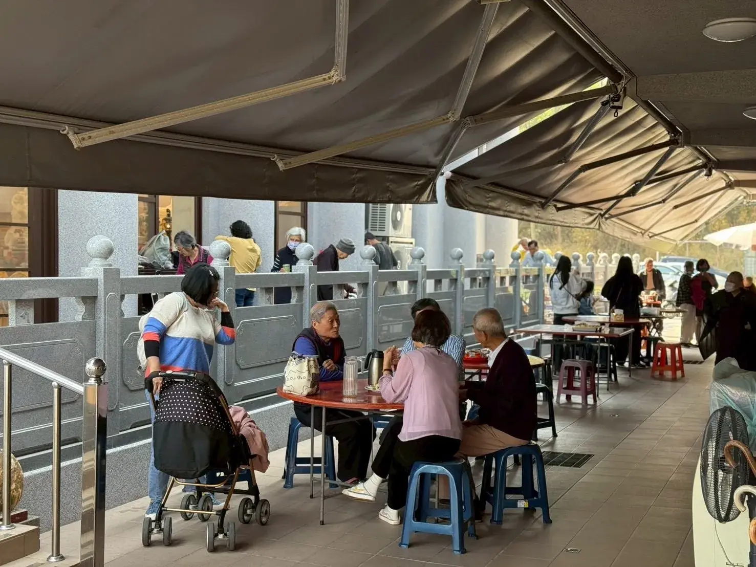 634722903 122113504635179749 5041643211285896549 N