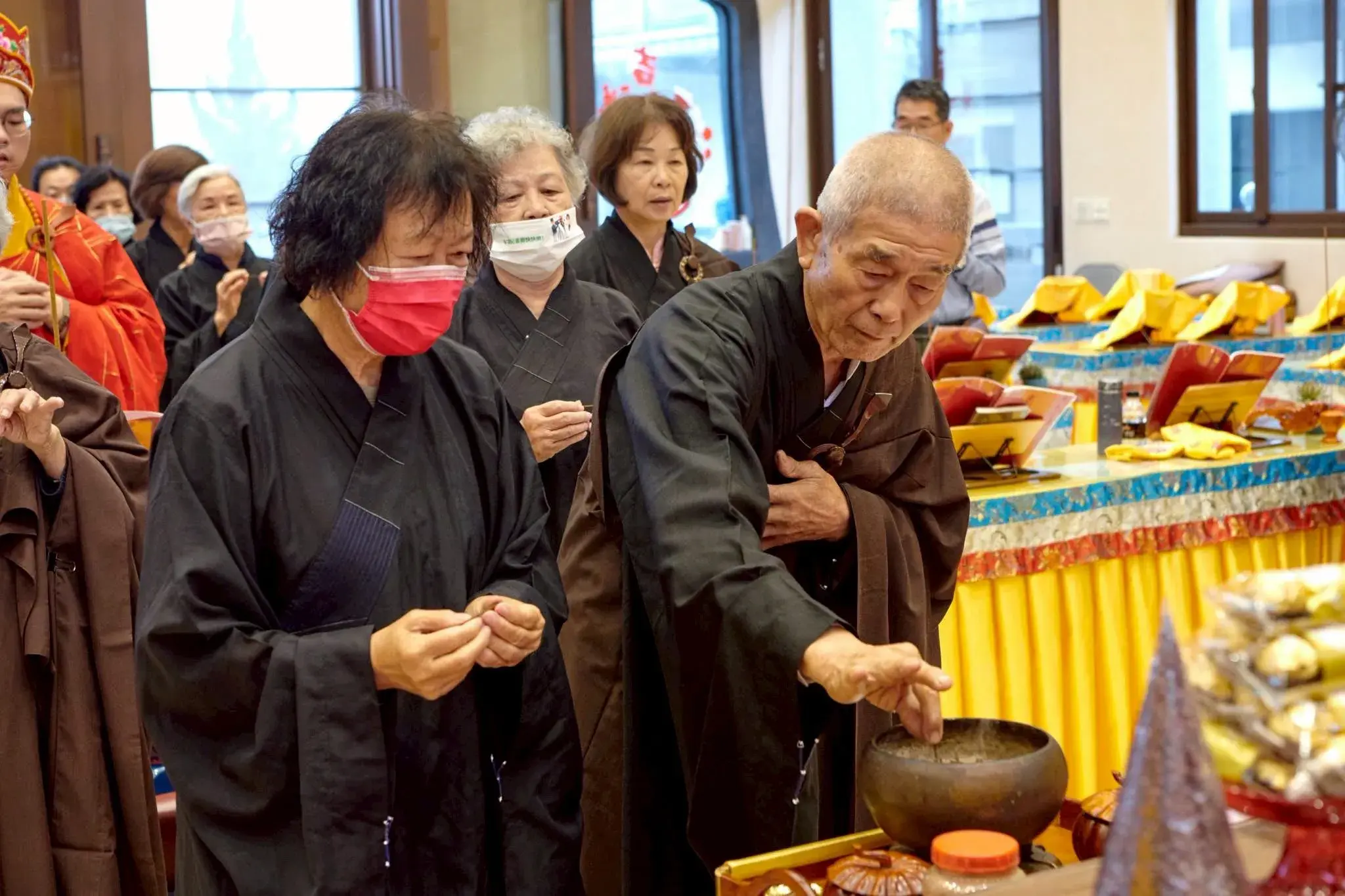 645644193 122115620499179749 3896344094441752886 N