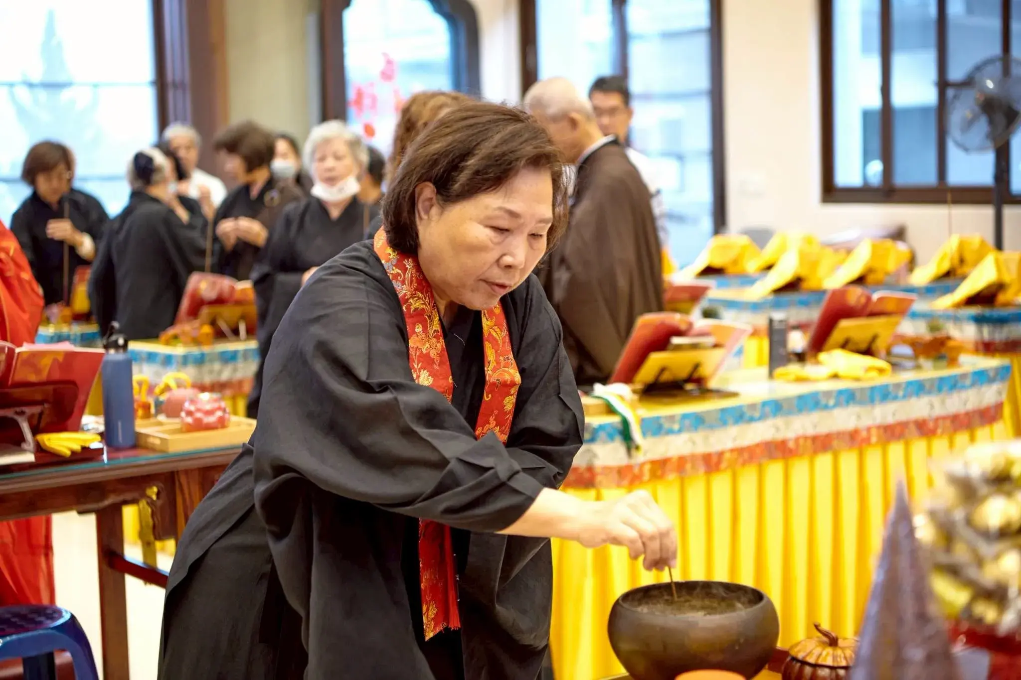 645377385 122115620667179749 2835324573262769844 N